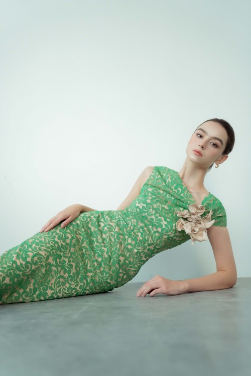 Sixdo Green Lace Pencil Dress With Flower